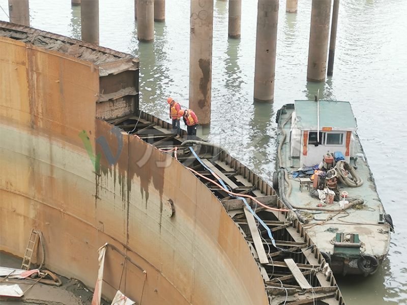 钢围堰拆除